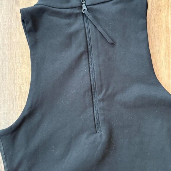 Girlfriend Collective Zip Up Tank - Picture 3 of 3